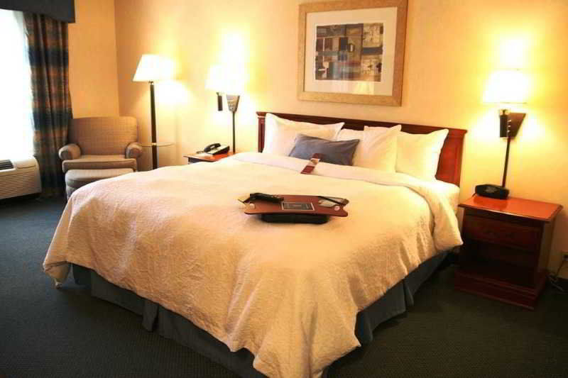 Hampton Inn Clifton Park Exterior foto